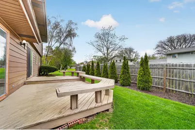 4332  Chekanoff Dr, Racine, WI 53403 - Photo 23