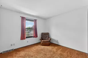 4332 Chekanoff Dr, Racine, WI 53403 - Photo 17