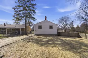 4076 N 93rd St, Wauwatosa, WI 53222 - Photo 39