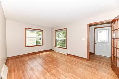 3120 S Austin St, Milwaukee, WI 53207 - Photo 9