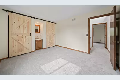 W5928  Mariner Hills Ct, La Grange, WI 53121 - Photo 19