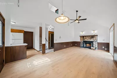 W5928  Mariner Hills Ct, La Grange, WI 53121 - Photo 3