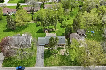 6994 N Range Line Rd, Glendale, WI 53209 - Photo 31