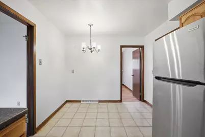 6994 N Range Line Rd, Glendale, WI 53209 - Photo 13