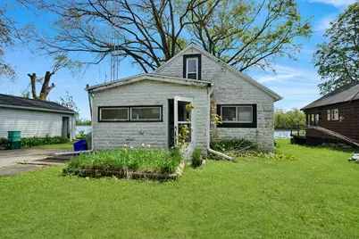 W179 W Lakeshore Dr, Spring Prairie, WI 53105 - Photo 3