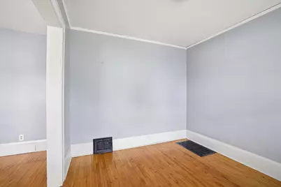 5827 W Rogers St, West Allis, WI 53219 - Photo 17