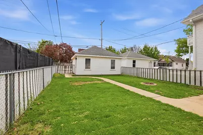 5827 W Rogers St, West Allis, WI 53219 - Photo 19