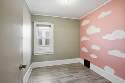 5827 W Rogers St, West Allis, WI 53219 - Photo 11
