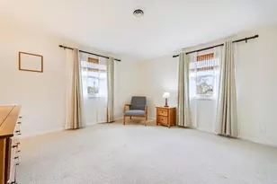 10422 W Hillside Ave, Wauwatosa, WI 53222 - Photo 33