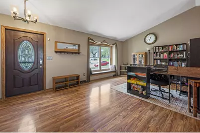 9340 W Arch Ave, Milwaukee, WI 53224 - Photo 3