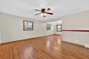 5811 W Ester Pl, Brown Deer, WI 53223 - Photo 3