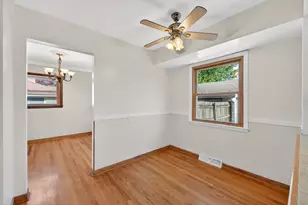 5811 W Ester Pl, Brown Deer, WI 53223 - Photo 13