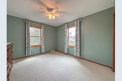 13130 W Scarborough Dr, New Berlin, WI 53151 - Photo 27