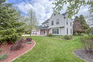 13130 W Scarborough Dr, New Berlin, WI 53151 - Photo 3