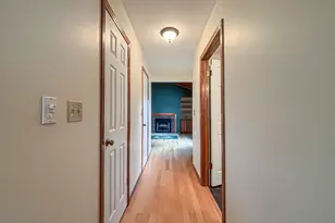 13130 W Scarborough Dr, New Berlin, WI 53151 - Photo 23