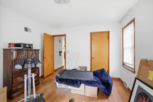 5723 N Crestwood Blvd, Glendale, WI 53209 - Photo 7