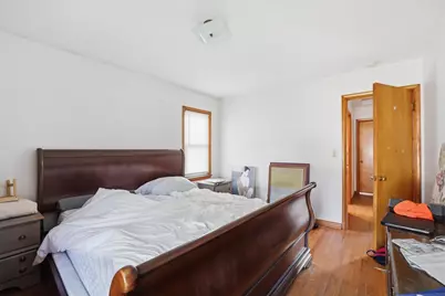 5723 N Creswood Blvd, Glendale, WI 53209 - Photo 9