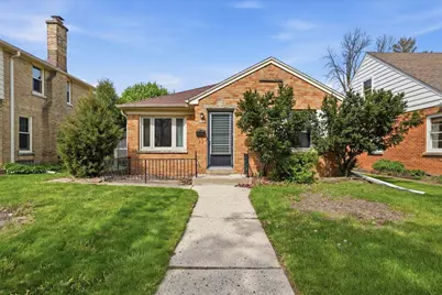 5723 N Creswood Blvd, Glendale, WI 53209 - Photo 1