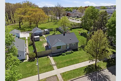 3809 E Morris Ave, Cudahy, WI 53110 - Photo 39