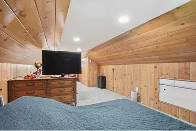 3809 E Morris Ave, Cudahy, WI 53110 - Photo 25
