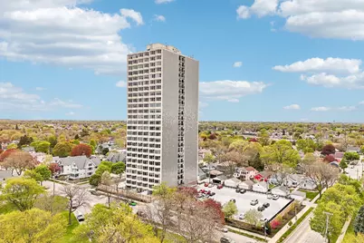 2525 S Shore Dr #14B, Milwaukee, WI 53207 - Photo 45