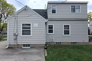 1288 Marian Ln, Green Bay, WI 54304 - Photo 5