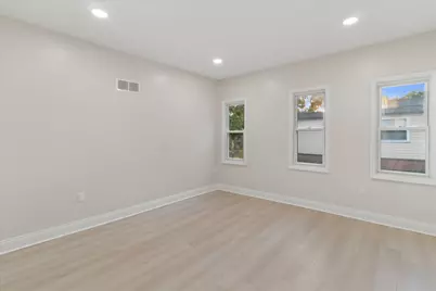 6800  Auburn Ave #6802, Wauwatosa, WI 53213 - Photo 27