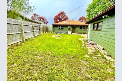 8523 W Glendale Ave, Milwaukee, WI 53225 - Photo 33