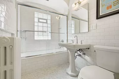 4224 N Farwell Ave, Shorewood, WI 53211 - Photo 37