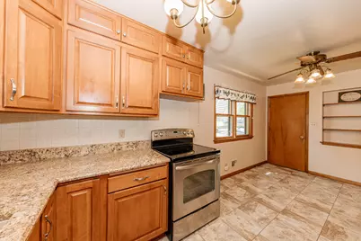 3276 S 69th St, Milwaukee, WI 53219 - Photo 13