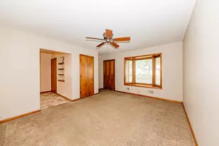 3276 S 69th St, Milwaukee, WI 53219 - Photo 5