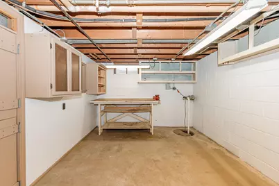 3276 S 69th St, Milwaukee, WI 53219 - Photo 25