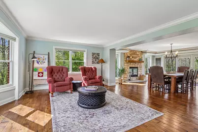 933  Elmwood Way Ct, Richfield, WI 53033 - Photo 15