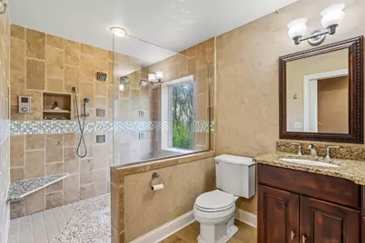 933  Elmwood Way Ct, Richfield, WI 53033 - Photo 31