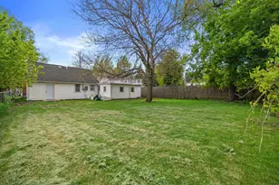 207 S Harrison St, Delavan, WI 53115 - Photo 27