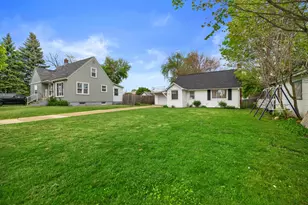 207 S Harrison St, Delavan, WI 53115 - Photo 1