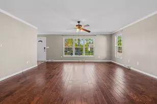 1108 E Pinecrest Ln, Elkhorn, WI 53121 - Photo 21