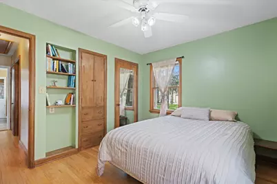 2911 N 82nd St, Milwaukee, WI 53222 - Photo 9