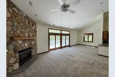 267  Cardinal Ln, Hartland, WI 53029 - Photo 7