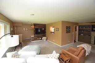 2132 Rambling Rose Rd, Waukesha, WI 53186 - Photo 5