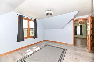 2746 S 77th St, West Allis, WI 53219 - Photo 35