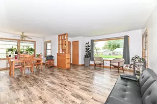 2746 S 77th St, West Allis, WI 53219 - Photo 19