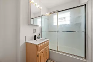 5228 N 107th St, Milwaukee, WI 53225 - Photo 29