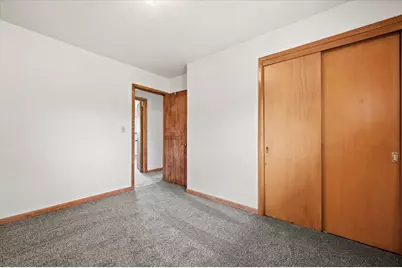 5228 N 107th St, Milwaukee, WI 53225 - Photo 17