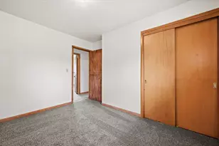 5228 N 107th St, Milwaukee, WI 53225 - Photo 17