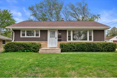 5228 N 107th St, Milwaukee, WI 53225 - Photo 3