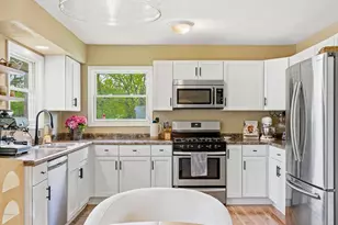 1004 E Newhall Ave, Waukesha, WI 53186 - Photo 7