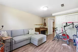 1004 E Newhall Ave, Waukesha, WI 53186 - Photo 25