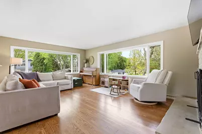 1004 E Newhall Ave, Waukesha, WI 53186 - Photo 11