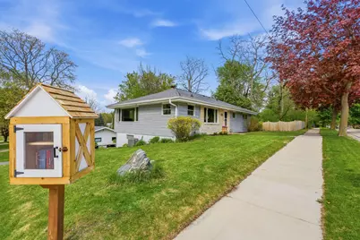 1004 E Newhall Ave, Waukesha, WI 53186 - Photo 3